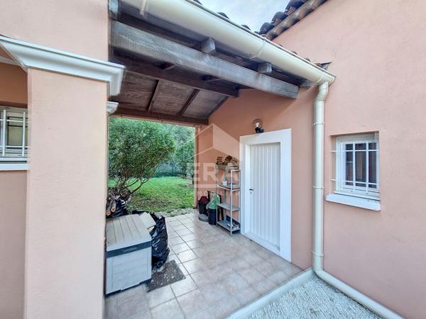 Maison individuelle dans hameaux 89m² + garage - VALBONNE