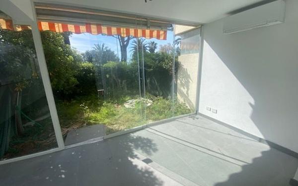 Appartement à vendre    2 pièces • 42,38 m2 Cannes