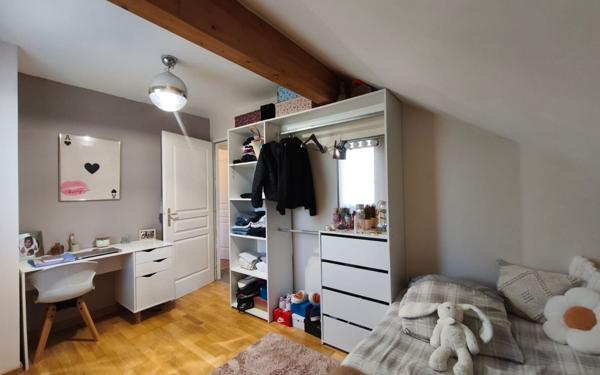 Maison à vendre    5 pièces •  Seynod