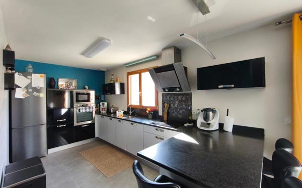 Maison à vendre    5 pièces •  Seynod