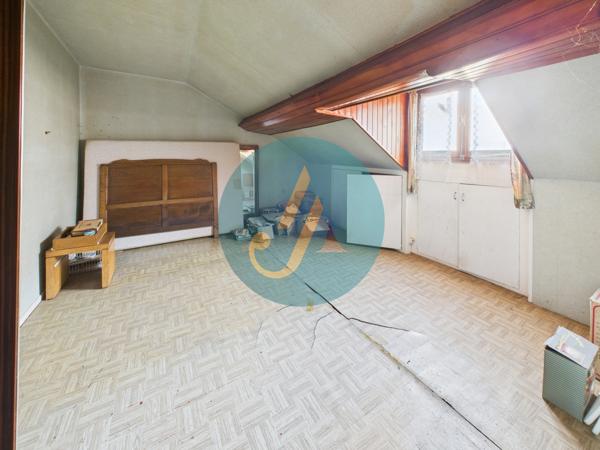 Donzy (58220) Maison de village à rénover pour résidence principale ou locatif