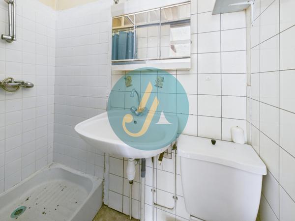 Donzy (58220) Maison de village à rénover pour résidence principale ou locatif