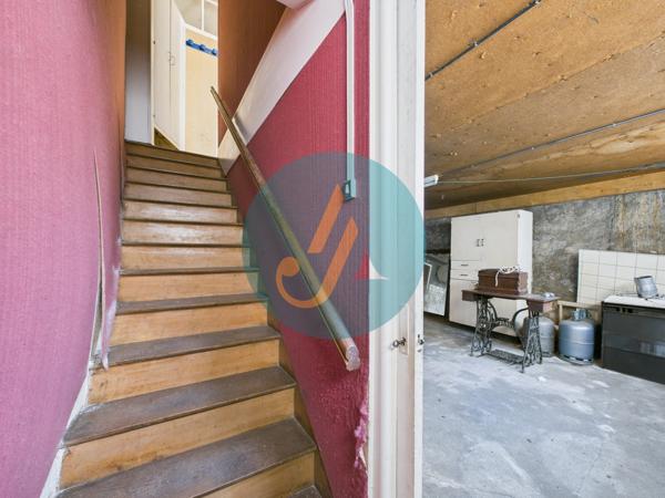 Donzy (58220) Maison de village à rénover pour résidence principale ou locatif