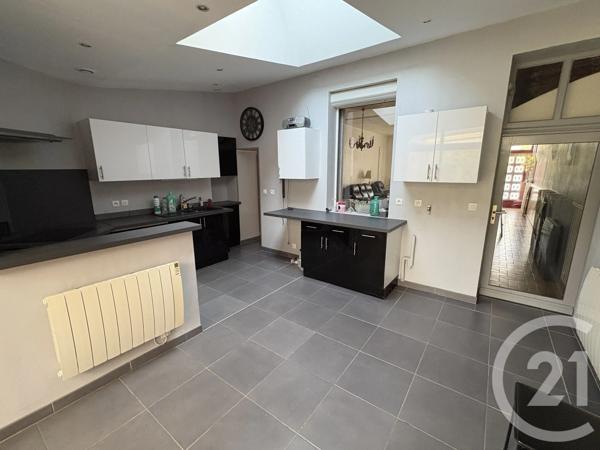 Maison à vendre  4 pièces - 102 m 2   CHATEAUROUX  - 36