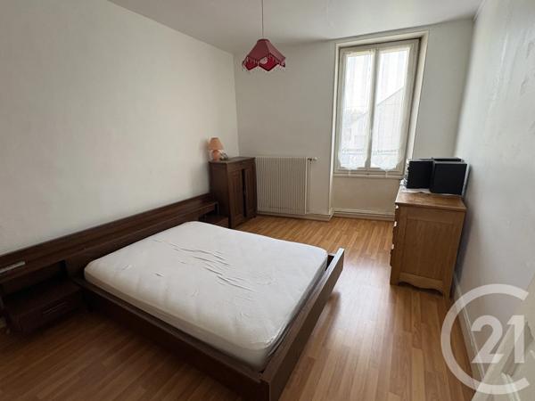 Maison à vendre  4 pièces - 102 m 2   CHATEAUROUX  - 36