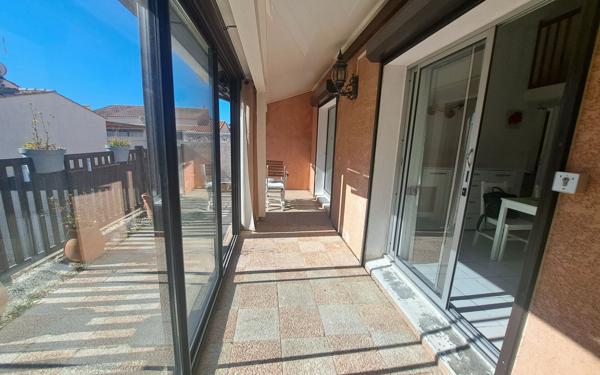 Maison à vendre    2 pièces •  Gruissan