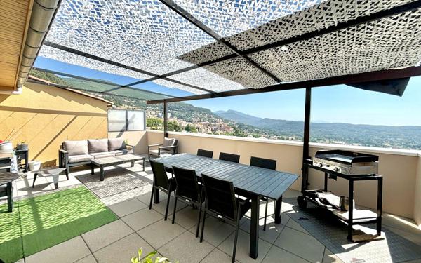 Appartement à vendre    3 pièces • 67,23 m2 Grasse