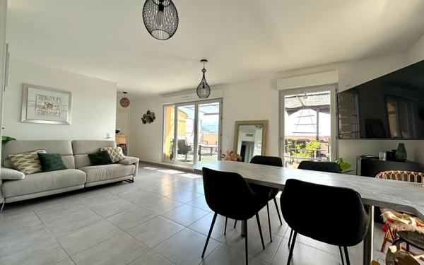 Appartement à vendre    3 pièces • 67,23 m2 Grasse