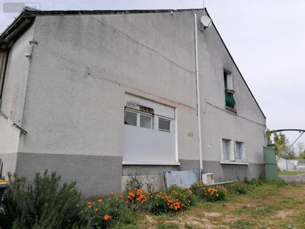 Achat - Immeuble Descartes 37160 183 m 2 210 m 2