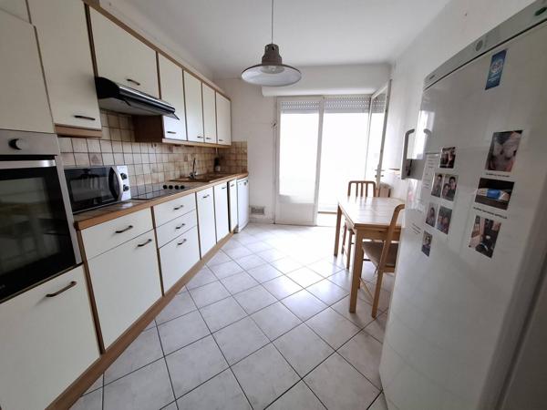appartement Les Sables-d'Olonne Grand T3 proche Arago avec garage et cave