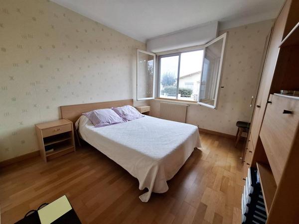 appartement Les Sables-d'Olonne Grand T3 proche Arago avec garage et cave