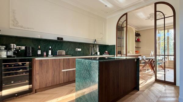 Maison Corbeil Essonnes 8 pièce(s) 209 m2