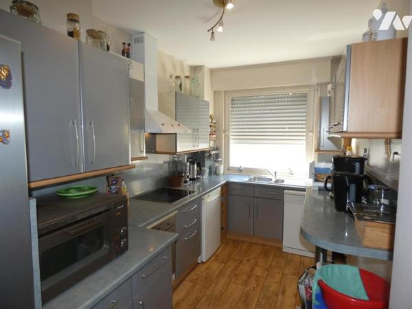Tourcoing centre ville bel appartement 3 chambres avec cave et garage privatif