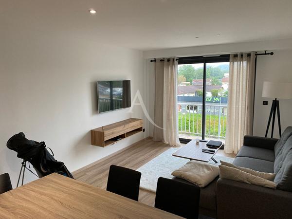 Spécial investisseurs appartement Pau 4 pièce(s) 84 m2 Parking et cave