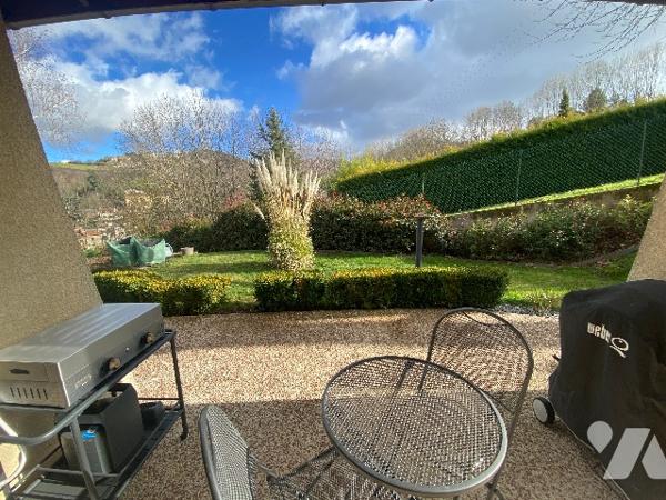 Villa de 90m² de plain pieds sur le terrain plus sous sol semi-enterré