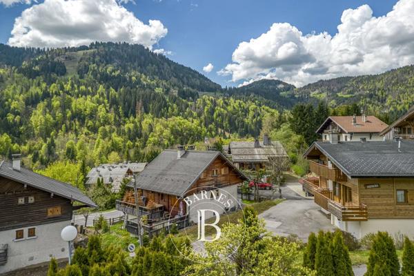 La Clusaz, Terrain constructible  534 m² à vendre