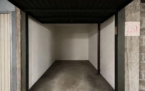 Stationnement à vendre