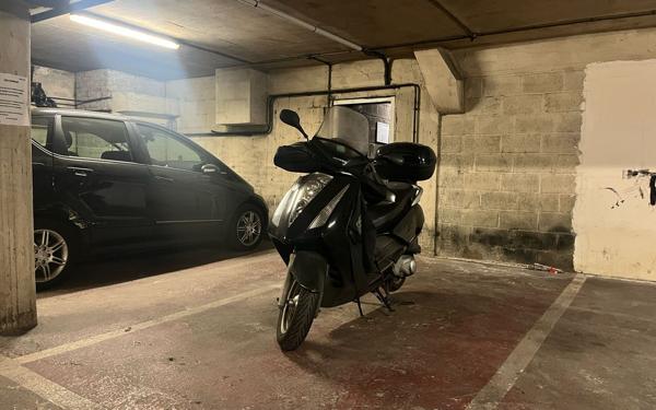 Stationnement à vendre