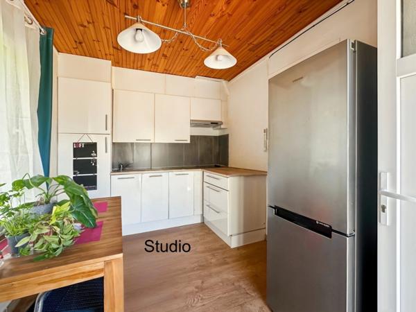 Dpt Pyrénées Orientales (66), à vendre ARGELES SUR MER - Maison 5 pièces 107 m² - Jardin - 3 chambres - 2 Dépendances 1 studio 1 buanderie