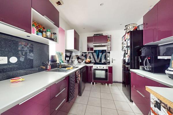 Vente Maison 5 pièces de 122m² - 77124 Villenoy