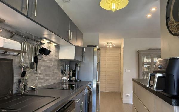 Appartement à vendre    3 pièces • 64,02 m2 Le Cannet