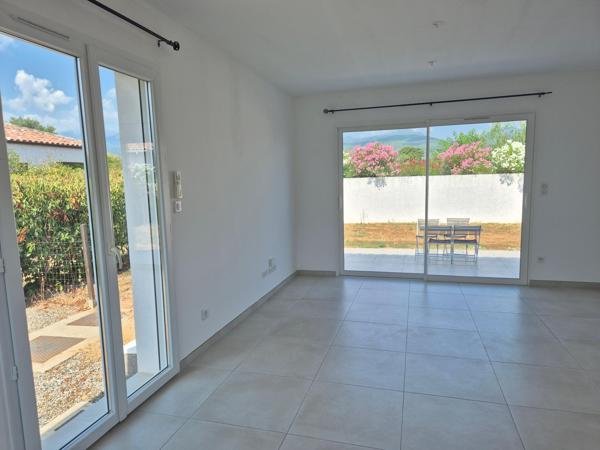 Maison récente de 63m2 avec terrain de 399m2 à Ghisonaccia