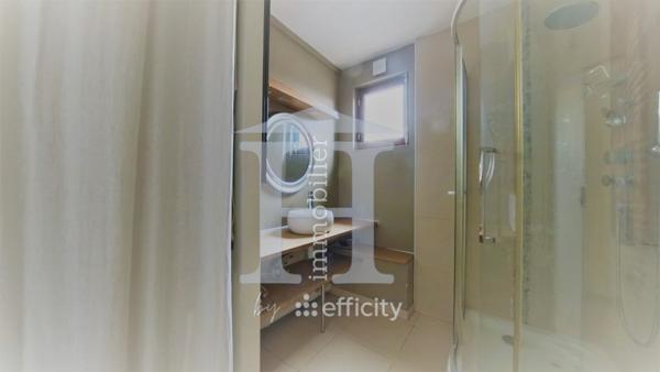 Appartement 2 pièces - 65 m²