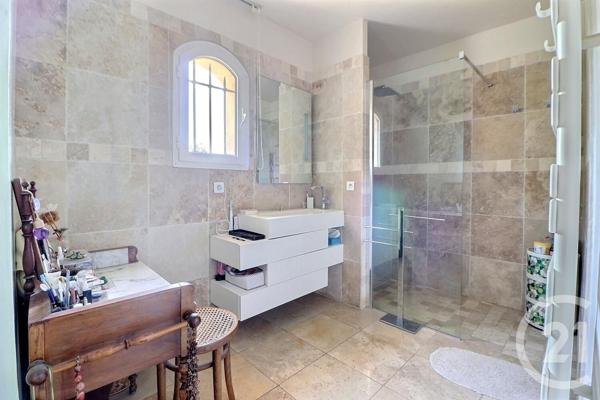 Maison à vendre  5 pièces - 150 m2 ST RAPHAEL - 83