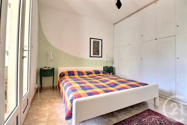 Maison à vendre  5 pièces - 150 m2 ST RAPHAEL - 83