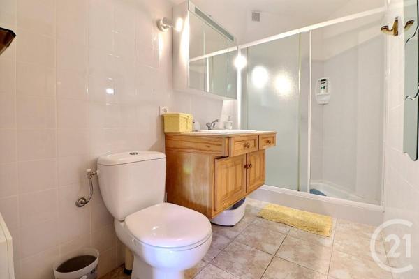 Maison à vendre  5 pièces - 150 m2 ST RAPHAEL - 83