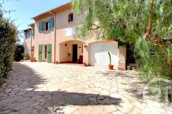 Maison à vendre  5 pièces - 150 m2 ST RAPHAEL - 83