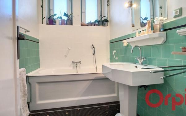 Maison à vendre    6 pièces • 151 m2 Prades