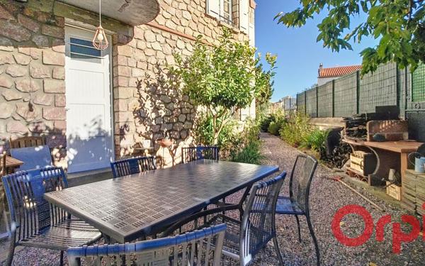 Maison à vendre    6 pièces • 151 m2 Prades