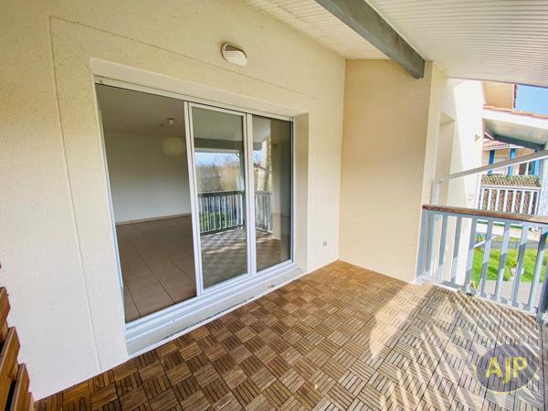 Vente appartement Lesparre Medoc : 120 000 € - AJP Lesparre Immobilier
