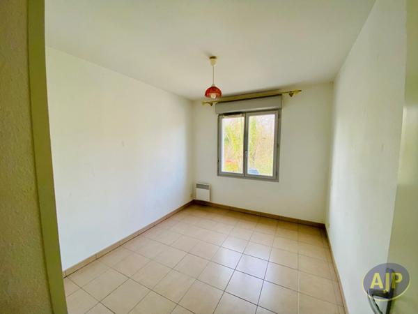 Vente appartement Lesparre Medoc : 120 000 € - AJP Lesparre Immobilier