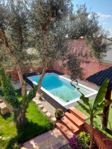 Propriete à vendre 14 pièces AUBORD (30)