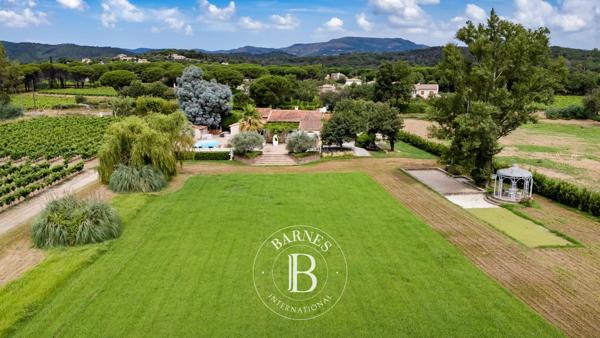 Cogolin, Maison 6 Chambres -  210 m² à vendre