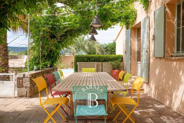 Cogolin, Maison 6 Chambres -  210 m² à vendre