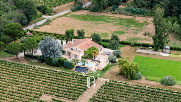 Cogolin, Maison 6 Chambres -  210 m² à vendre