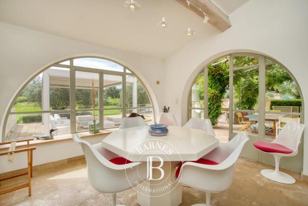 Cogolin, Maison 6 Chambres -  210 m² à vendre