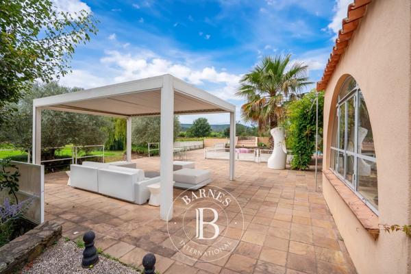 Cogolin, Maison 6 Chambres -  210 m² à vendre