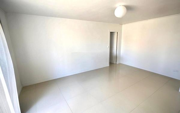 Appartement à vendre    4 pièces • 74 m2 Reims