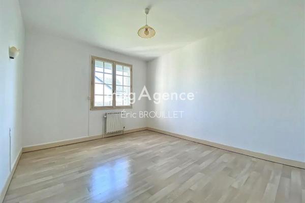 Maison à CHAMPTOCE-SUR-LOIRE, 49123 - 6 pièces 195m²