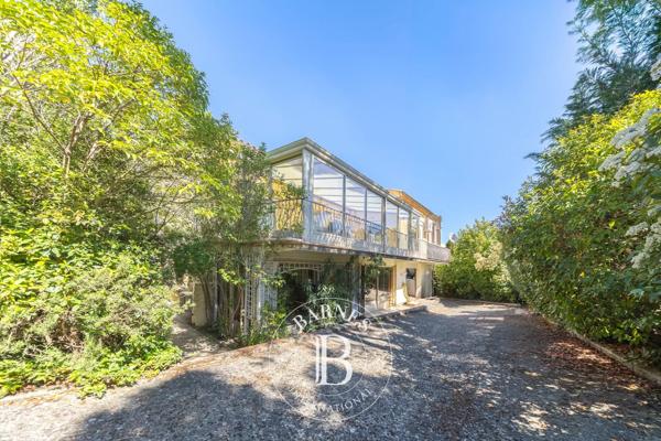 Aix-en-Provence, Maison 8 Chambres -  389 m² à vendre