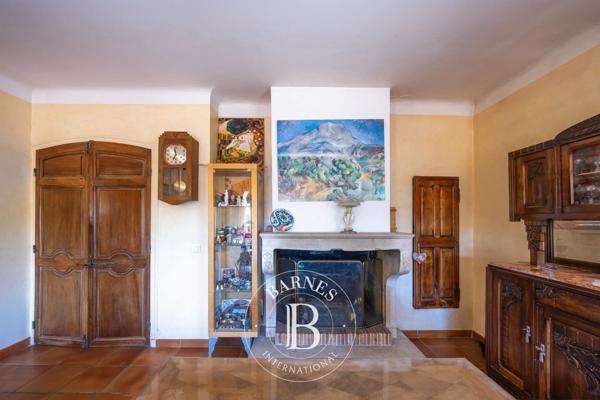Aix-en-Provence, Maison 8 Chambres -  389 m² à vendre