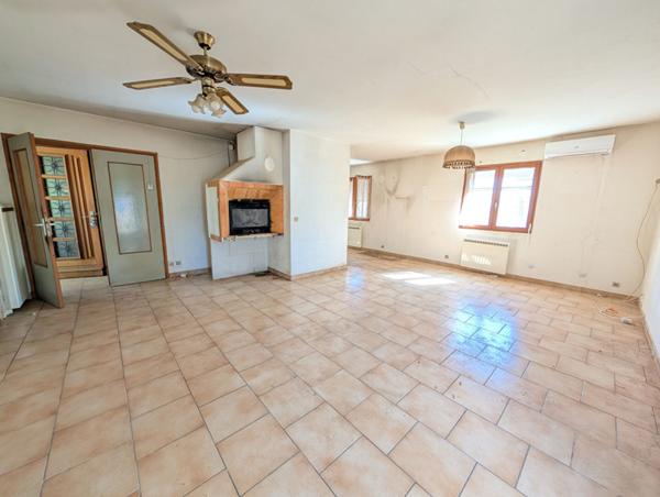 SAINT PRIEST LA FOUILLOUSE : MAISON DE 100 M² SUR TERRAIN DE 1023 M²