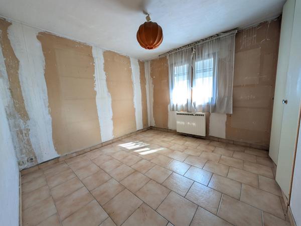 SAINT PRIEST LA FOUILLOUSE : MAISON DE 100 M² SUR TERRAIN DE 1023 M²