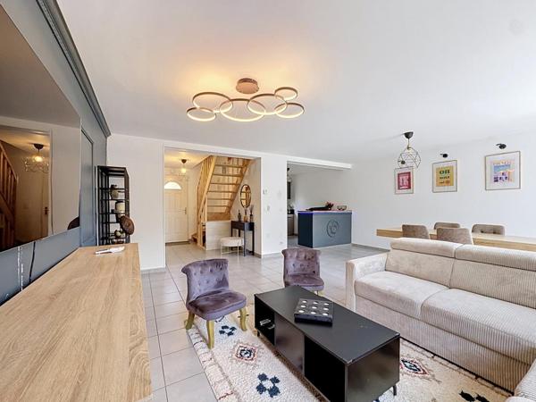 MAISON INDIVIDUELLE – TYPE 5 – MEUBLEE – 69380 – LOZANNE