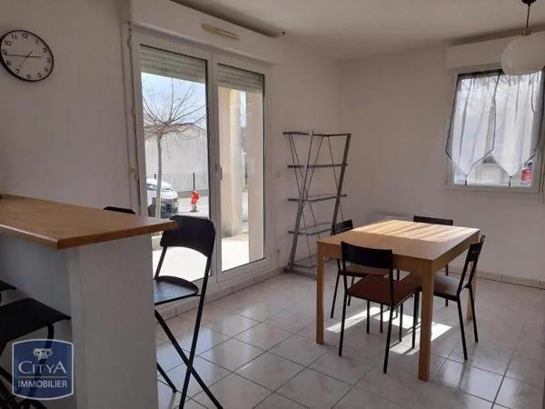 Appartement à louer 2 pièces 40.69m² Carcassonne (11000)