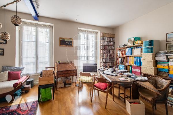 Appartement à rénover Place Saint-Michel